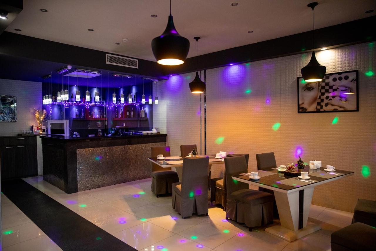 Hotel Orion Tiflis Exterior foto