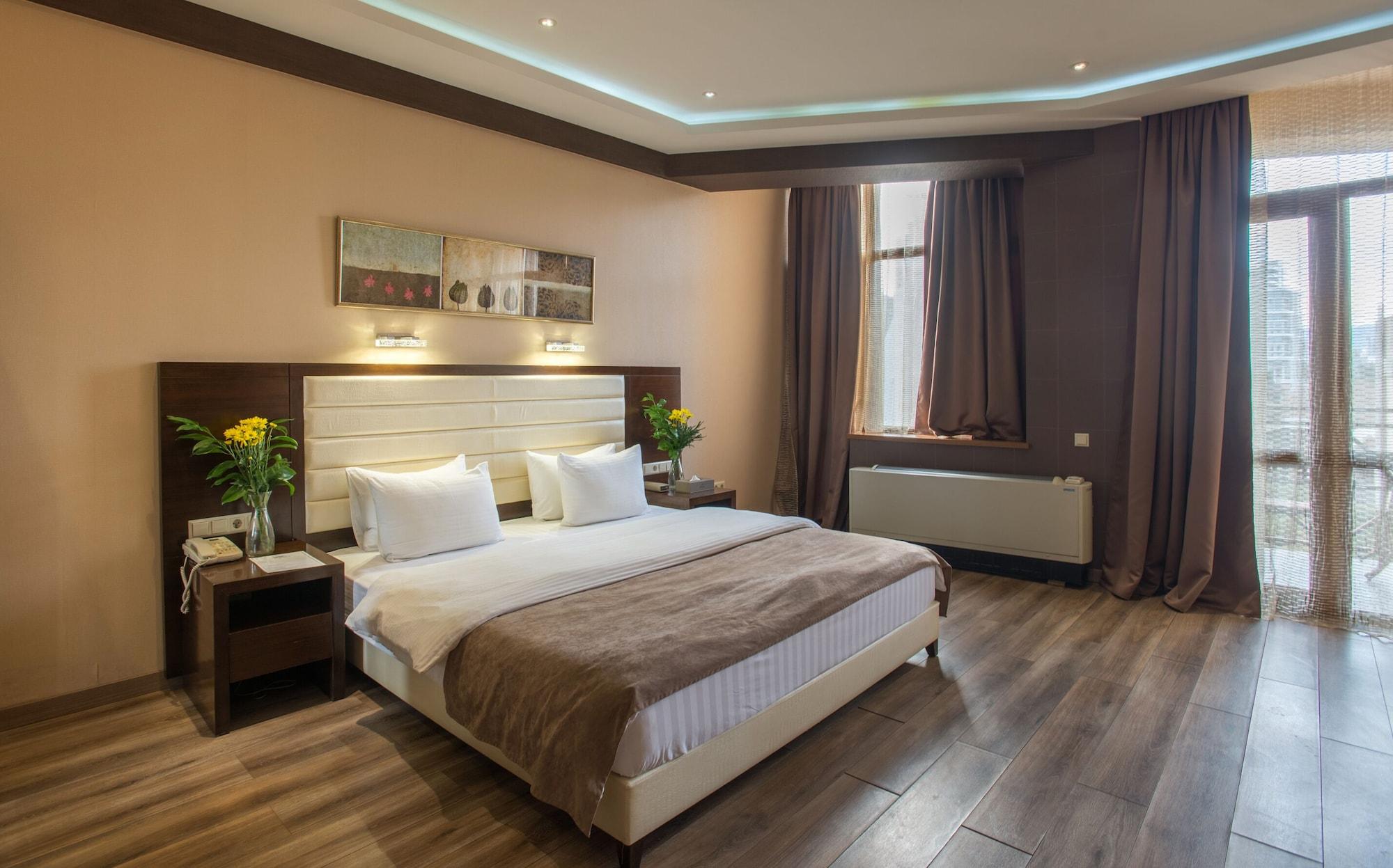 Hotel Orion Tiflis Exterior foto